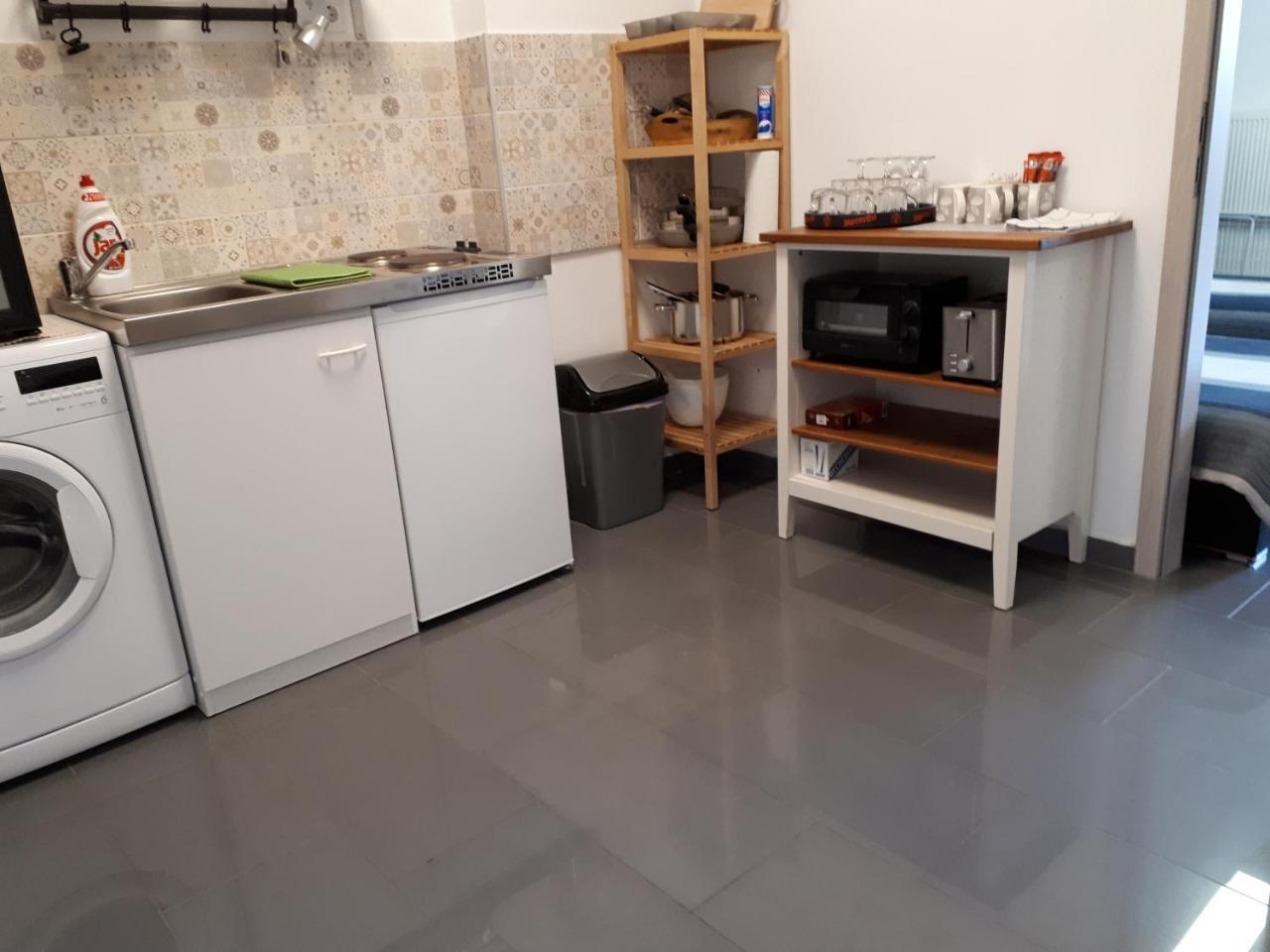 Kertvarosi Apartman II Тисауйварош Экстерьер фото